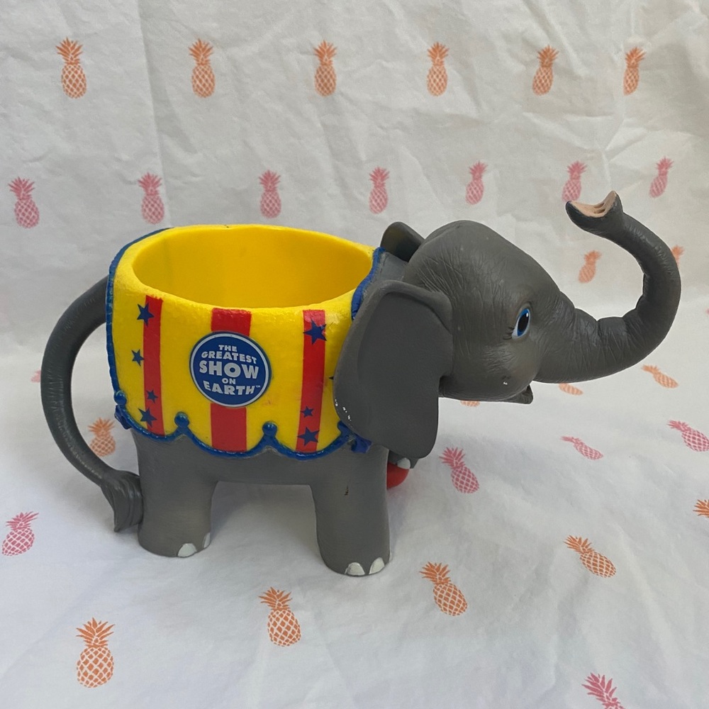 The Greatest Show On Earth 🐘 mug